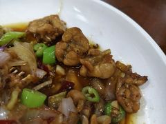 酱爆牛蛙-凡老头米线砂锅(古荡新村西粮站)
