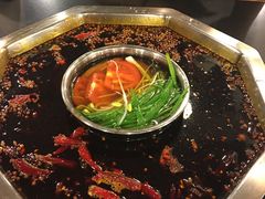 -邓莽子老火锅(中兴路总店)