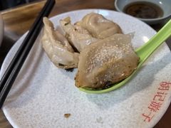 -胡记锅贴·沪上游子老鸭粉丝汤(太原路店)