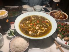 -初蓉丨遇见新川菜(亲贤街荣耀店)