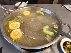 -官塘陈记鱼生·潮汕砂锅粥·牛肉火锅(潮枫路总店)