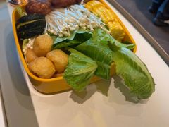 -润园四季椰子鸡火锅(卓越INTOWN店)