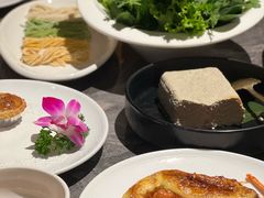-德天肥牛海鲜火锅(城西银泰店)