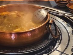 -阿山卓·野生菌火锅·纳西火塘烤肉