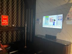 -皇马纯KTV·量贩·聚会(民治店)
