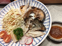 和风烧三文鱼鱼头-万岁寿司(芳村店)