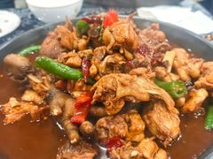 -八两八金·莱芜特色炒鸡(市南漳浦路店)
