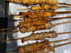 -喝丢一只鞋海鲜烧烤·海肠捞饭(东关街店)