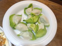 白菜黑毛猪肉馅-关东小磨东北菜(碧江广场店)