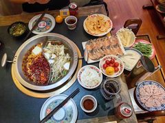 -沸炉重庆老火锅(军事博物馆店)