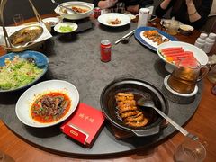-鸽子侯·家宴·平价海鲜(绿地店)