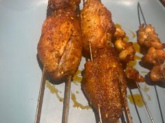 -街角等你.大连海鲜烧烤.经典铁板海鲜串(西安路店)