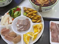 -伊穆祥牛肉面总店·清真