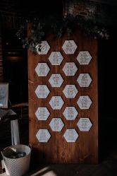 -花轿喜屋婚礼策划