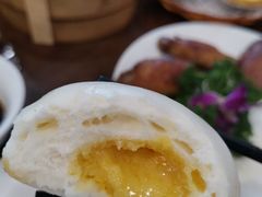 凤凰流沙包-澳门西南饭店·粤菜·茶市·手工点心(华海路店)