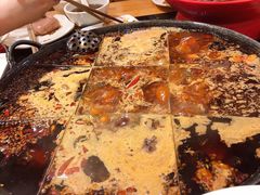 -锅首鲜品火锅(鸳鸯店)