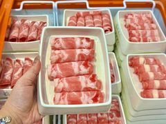 -来龍儿鲜切牛肉自助老火锅