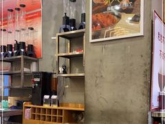 -肥肥虾庄·金牌油焖大虾(汉口城市广场店)