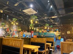 大堂-小俩口烧烤东北菜(双井店)