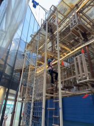 -PIPIKINGDOM皮皮王国欢乐号(欢乐海岸购物中心店)