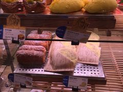 -巴黎贝甜(华堂新辰汇店)