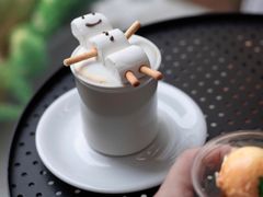 -HUG·拥抱咖啡(郑州宝龙广场店)