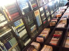 iphone_upload_pic-钟书阁(松江泰晤士小镇店)