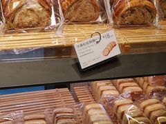 -PARIS BAGUETTE巴黎贝甜(周浦万达店)