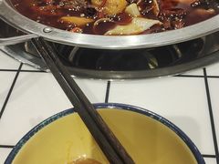 -晓彭肥肠鸡·泡椒鸡火锅(水木天地店)