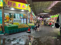 -曼阁市场水果批发市场