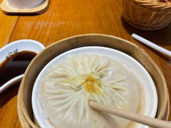 手拆蟹粉灌汤包-包小笼·金牌汤包(中山路店)