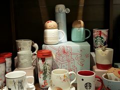 -星巴克(南宁民歌湖店)