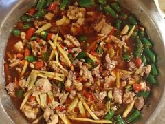 -兔行天下-鸿鹤鲜锅兔(中海国际店)