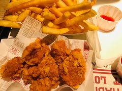 -The Habit Burger Grill 哈比特汉堡(复兴soho店)