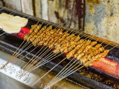 -亮亮烧烤(积玉桥总店)