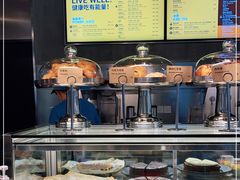 面包甜点陈列柜-Wagas沃歌斯(长宁龙之梦店)