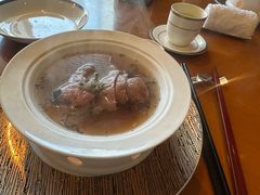 紫苏鸡汤冲浪雪花牛肉-广州富力君悦大酒店空中花园