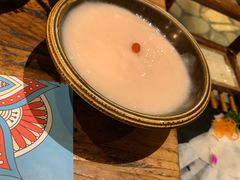 -老牌坊云南鱼豆花火锅(爱建店)