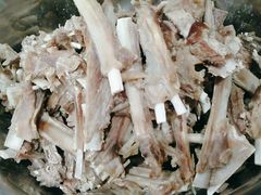 -九寨沟特色牦牛肉汤锅