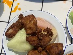 -渝嘴小老弟老火锅(华新村店)