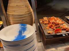 -亚龙湾希尔顿自助餐厅·海鲜·烧烤·沙滩BBQ·现场乐队