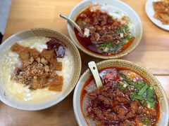 -张公桥美食街