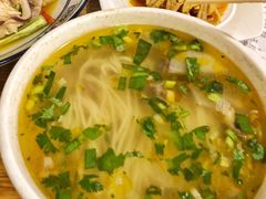 -西部马华清真兰州牛肉面·烧烤夜市(关东店)