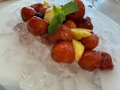 冰镇菠萝咕咾肉-泰悦一品·粤菜·烤鸭·茶点(金融街店)