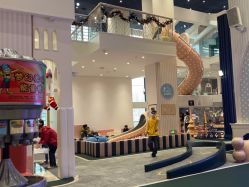 -奈尔宝·儿童乐园·亲子餐厅(华采天地店)