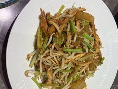 -闫府私房菜·老字号(恒隆店)