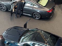 -奔驰上海利星(七宝店)