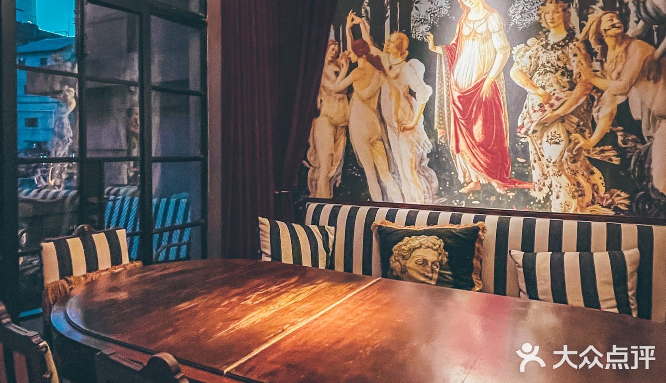 在沙美大楼吃个西餐赏个风景