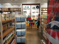 -名创优品(天河区正佳广场二店)