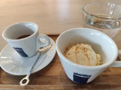 -LAVAZZA拉瓦萨咖啡(中航城君尚购物中心店)